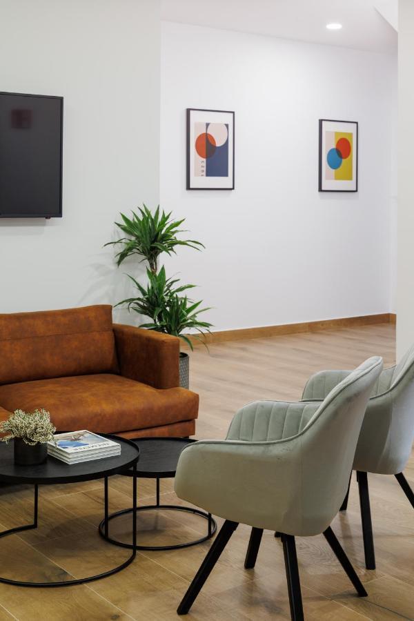 Apartamentos Congreso, Parking Gratuito 로그로노 외부 사진