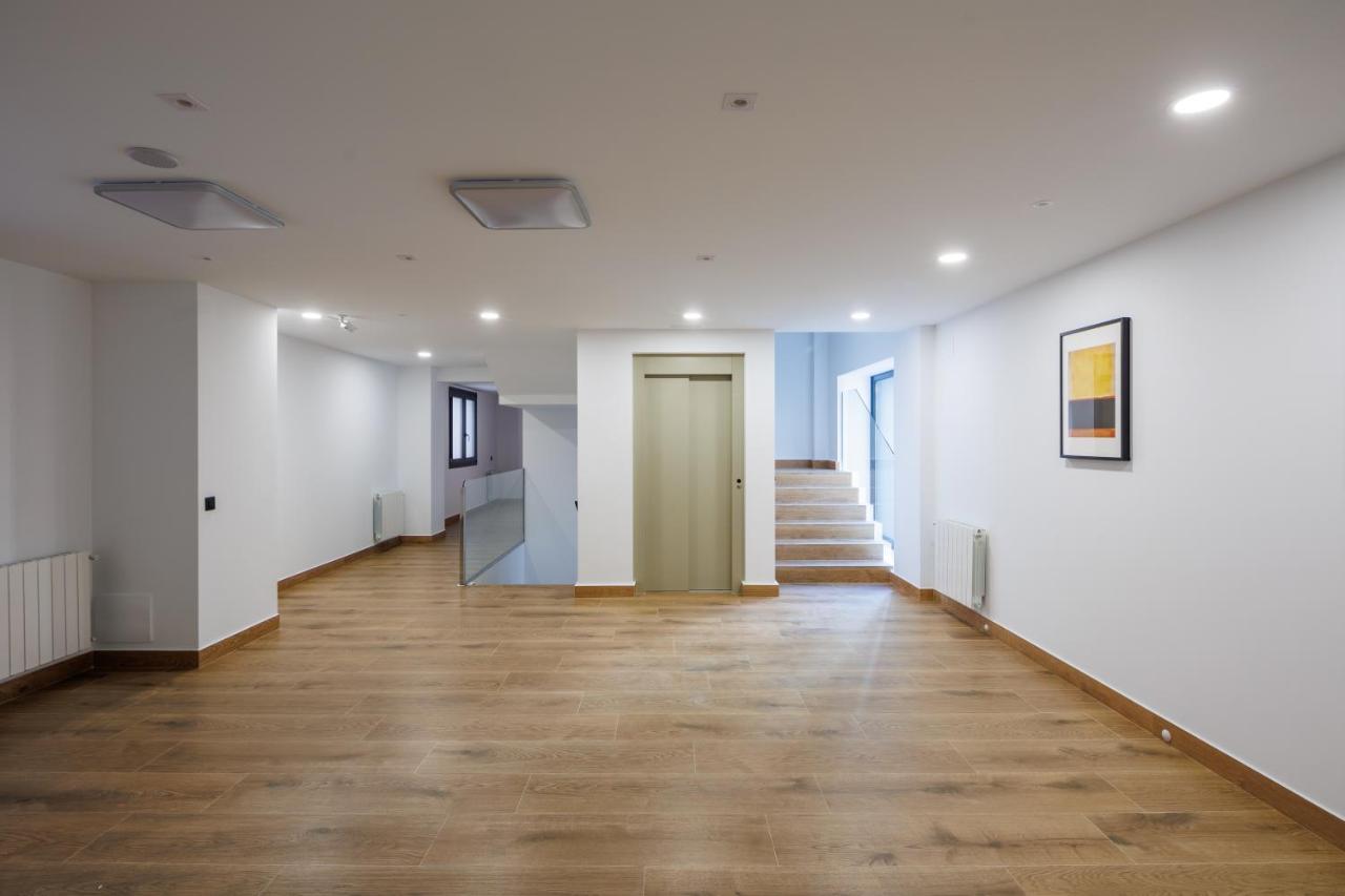Apartamentos Congreso, Parking Gratuito 로그로노 외부 사진