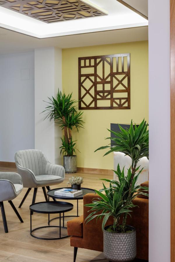 Apartamentos Congreso, Parking Gratuito 로그로노 외부 사진