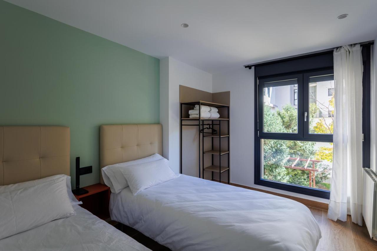 Apartamentos Congreso, Parking Gratuito 로그로노 외부 사진